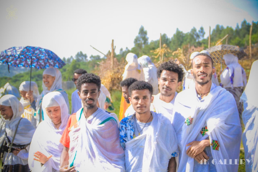 የገዳም ጉብኝት